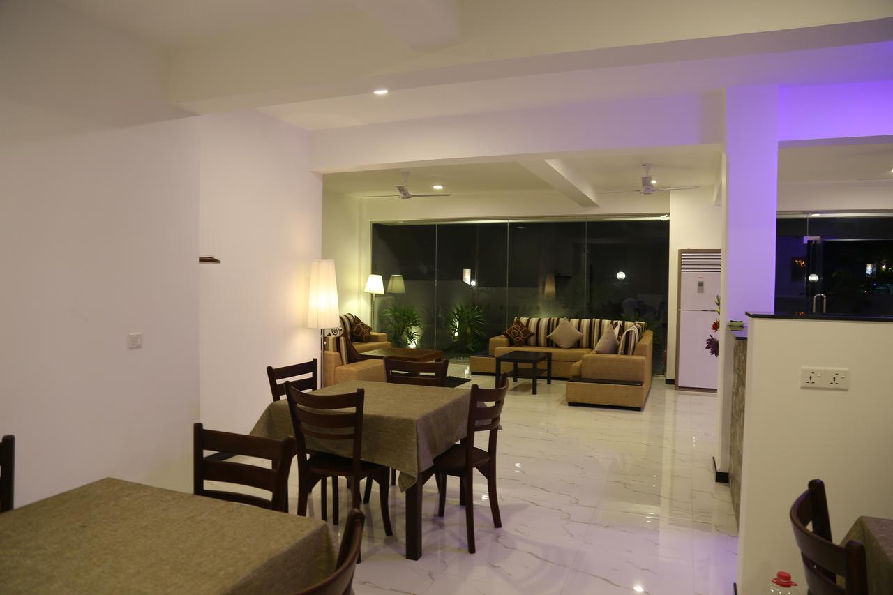 Hikka Regent Hotel Hikkaduwa Exterior photo